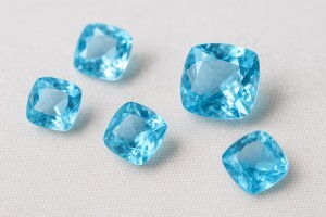 海藍(lán)寶石能放進(jìn)超聲波清潔器嗎？答案沒你想得簡單